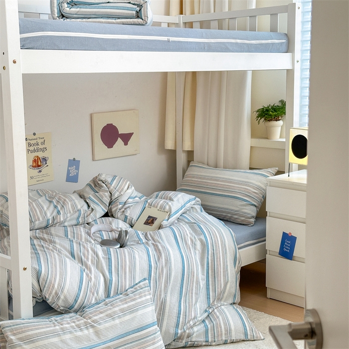 91家纺网 家纺一手货源 找家纺 北欧良品 2025新款A 类 AA版色织水洗棉 学生上下铺三件套 梦境蓝