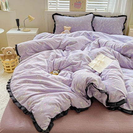 91家纺网 家纺一手货源 找家纺 （总）优选 2025新款直播热款赫本风皱皱双层纱花边款针织皱皱纱法式印花吊边床单三件套床笠四件套（提供买家秀）