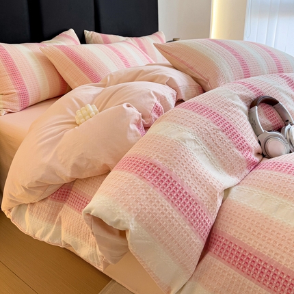 91家纺网 家纺一手货源 找家纺 （总）静家居 2025新款A类渐变华夫格提花简约系列四件套