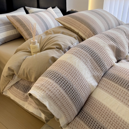 91家纺网 家纺一手货源 找家纺 （总）静家居 2025新款A类渐变华夫格提花简约系列四件套