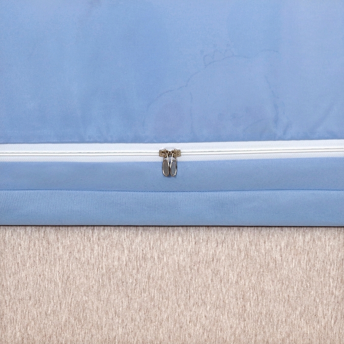 91家纺网 家纺一手货源 找家纺 显高蚊帐 2025春夏新款U门花边款坐床遮光防尘床帘式蚊帐 甜心小狗-花边款