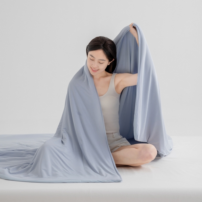 91家纺网 家纺一手货源 找家纺 伊梵居 2025春夏新款亚朵同款夏季被子双感深睡被夏被夏凉被pro2.0汇总 青空灰