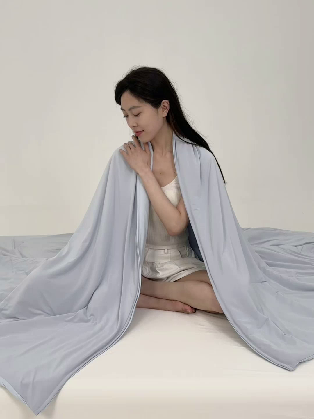 91家纺网 家纺一手货源 找家纺 伊梵居 2025春夏新款亚朵同款夏季被子双感深睡被夏被夏凉被pro2.0汇总 青空灰