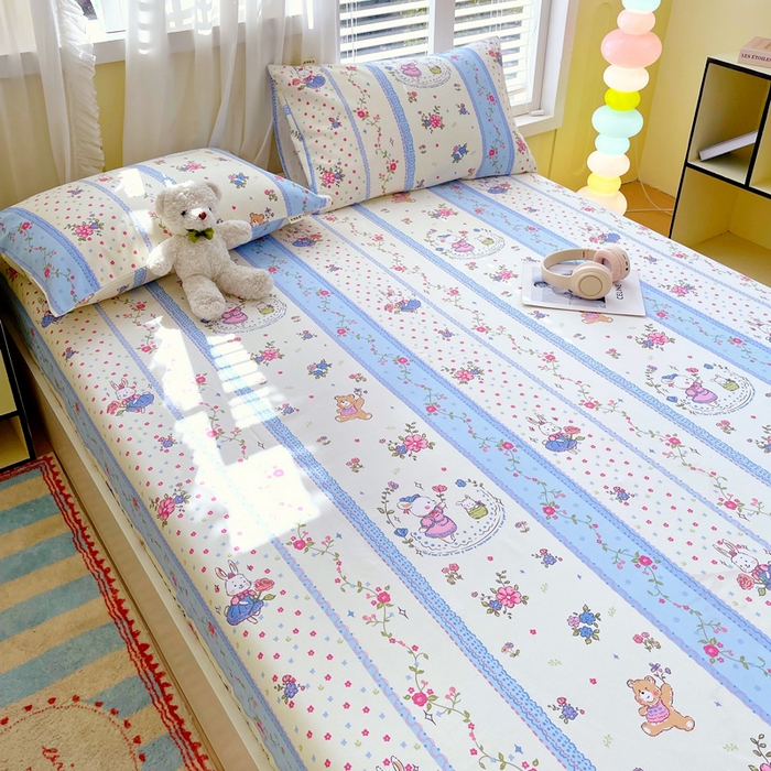 91家纺网 家纺一手货源 找家纺 金鑫汇家纺 2025新款A类全棉老粗布床单床笠 老粗布·快乐萌兔蓝