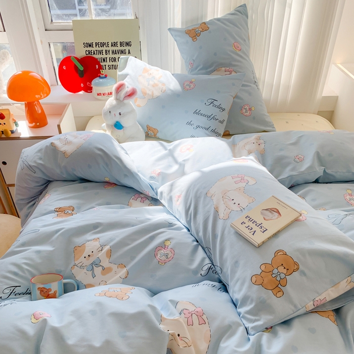 91家纺网 家纺一手货源 找家纺 爱丽丝2025新款全棉卡通印花四件套 甜心小猫