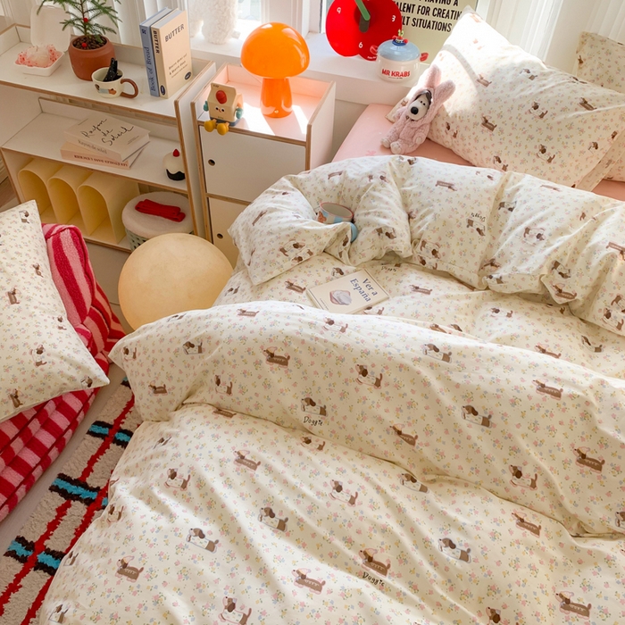 91家纺网 家纺一手货源 找家纺 爱丽丝2025新款全棉卡通印花四件套 狗狗乐园