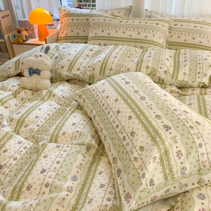 91家纺网 家纺一手货源 找家纺 爱丽丝2025新款全棉卡通印花四件套 花丛兔