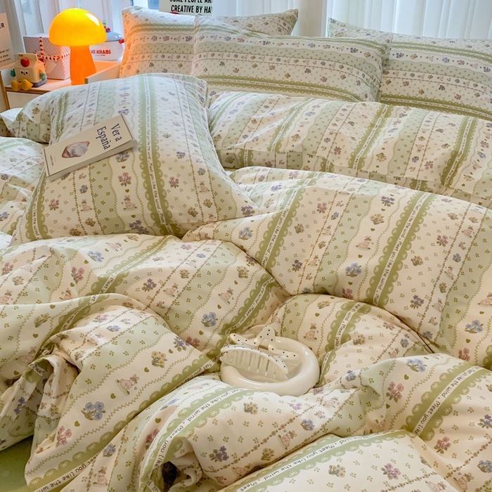 91家纺网 家纺一手货源 找家纺 爱丽丝2025新款全棉卡通印花四件套 花丛兔