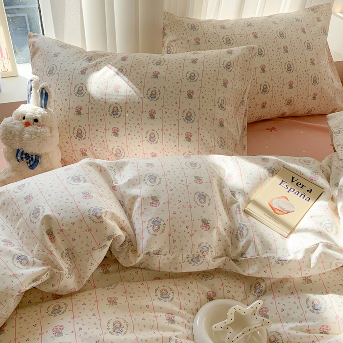 91家纺网 家纺一手货源 找家纺 爱丽丝2025新款全棉卡通印花四件套 花花公主