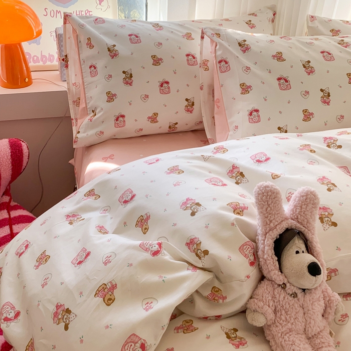 91家纺网 家纺一手货源 找家纺 爱丽丝2025新款全棉卡通印花四件套 节日派对