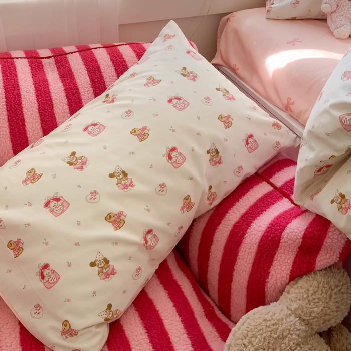 91家纺网 家纺一手货源 找家纺 爱丽丝2025新款全棉卡通印花四件套 节日派对