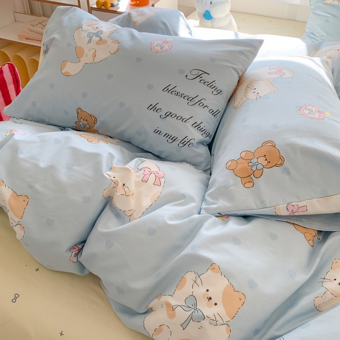 91家纺网 家纺一手货源 找家纺 爱丽丝2025新款全棉卡通印花四件套 甜心小猫