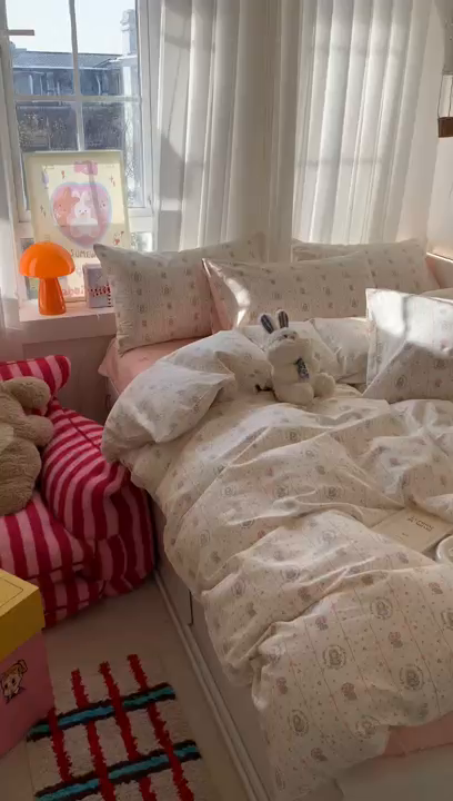 91家纺网 家纺一手货源 找家纺 爱丽丝2025新款全棉卡通印花四件套 花花公主