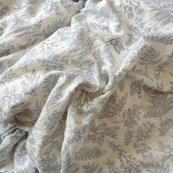 91家纺网 家纺一手货源 找家纺 繁花家居 2025春夏新款学生季韩式云感针织棉大花边木耳边四件套 花枝蝶影