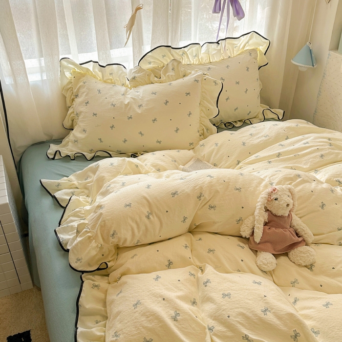 91家纺网 家纺一手货源 找家纺 繁花家居 2025春夏新款学生季韩式云感针织棉大花边木耳边四件套 少女心结 蓝