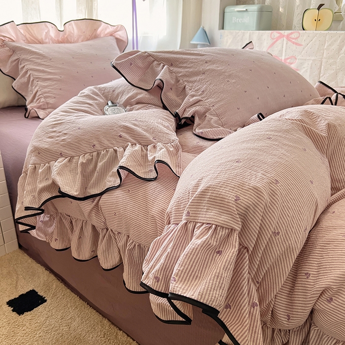 繁花家居 2025春夏新款学生季韩式云感针织棉大花边木耳边四件套 一见倾心