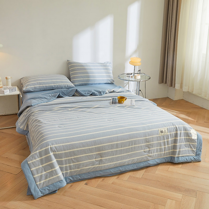 91家纺网 家纺一手货源 找家纺 晓时候 2025春夏新款水洗棉夏被新疆棉花被填充100%纯棉全棉夏凉被空调被单夏被 蓝白条