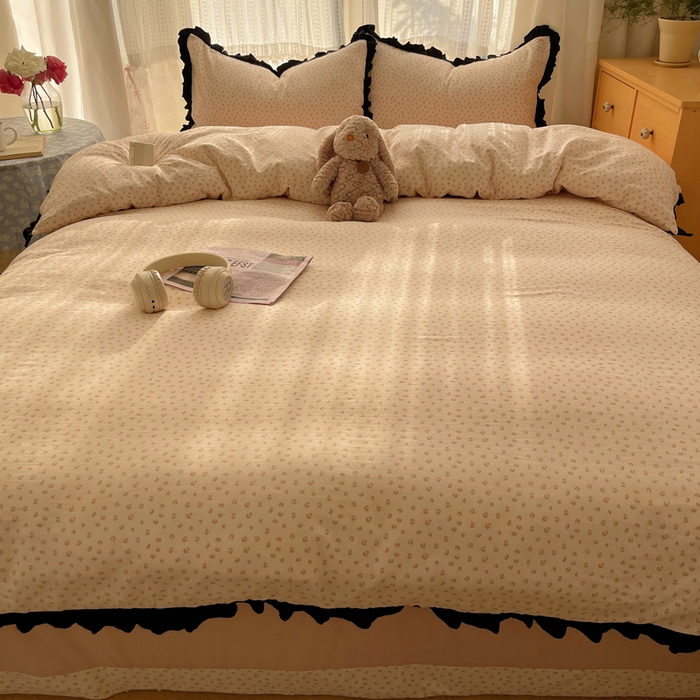 91家纺网 家纺一手货源 找家纺 繁花家居 2025春夏新款学生季韩式云感针织棉大花边木耳边四件套 加州甜心