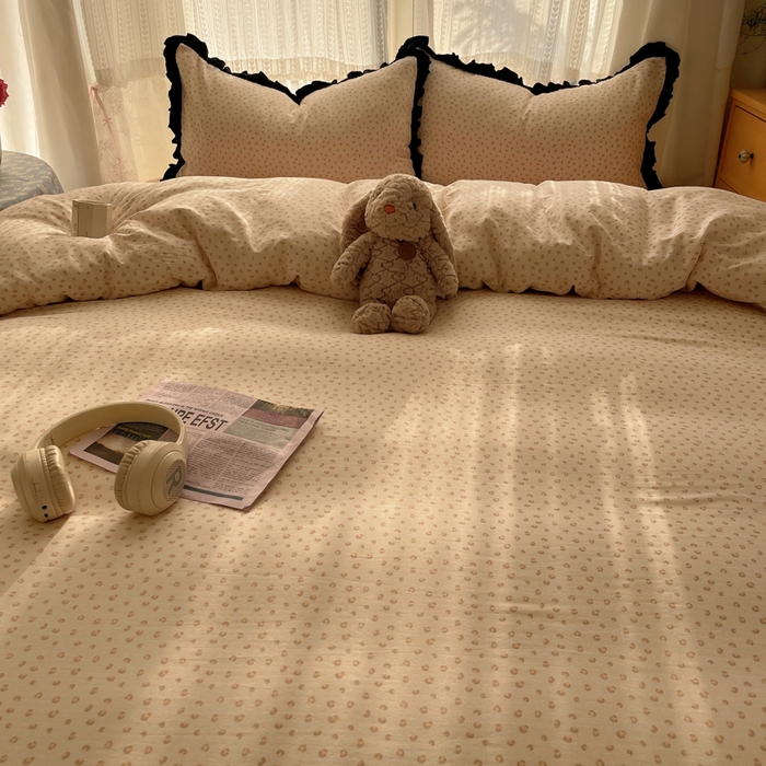 91家纺网 家纺一手货源 找家纺 繁花家居 2025春夏新款学生季韩式云感针织棉大花边木耳边四件套 加州甜心