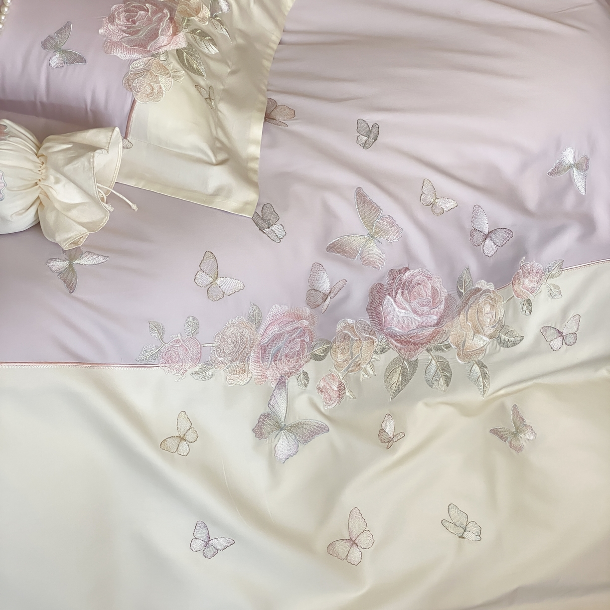 91家纺网 家纺一手货源 找家纺 佳汐蓝家纺 2025春夏新款贡缎长绒棉蝶梦花缘四件套 蝶梦花缘·紫