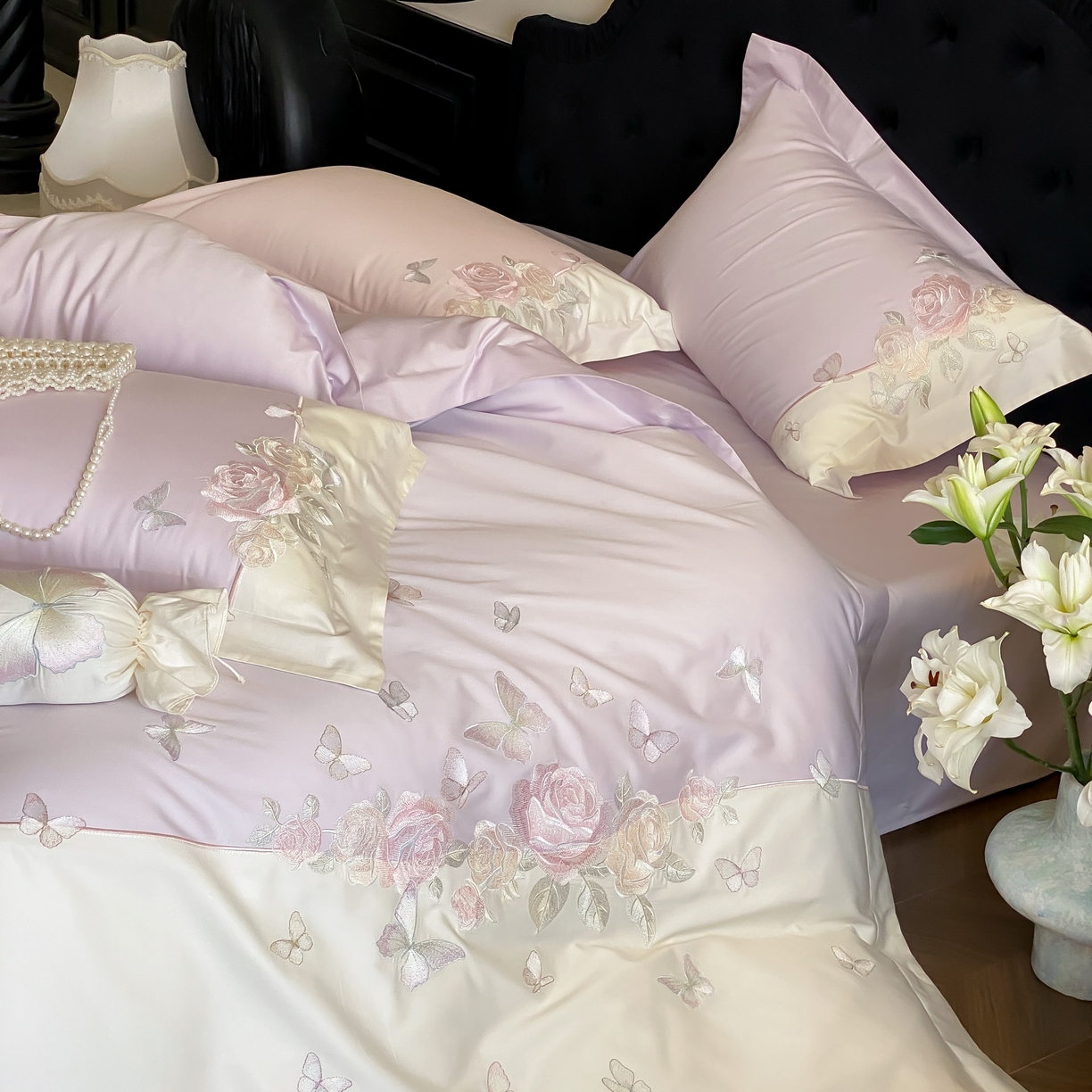 91家纺网 家纺一手货源 找家纺 佳汐蓝家纺 2025春夏新款贡缎长绒棉蝶梦花缘四件套 蝶梦花缘·紫