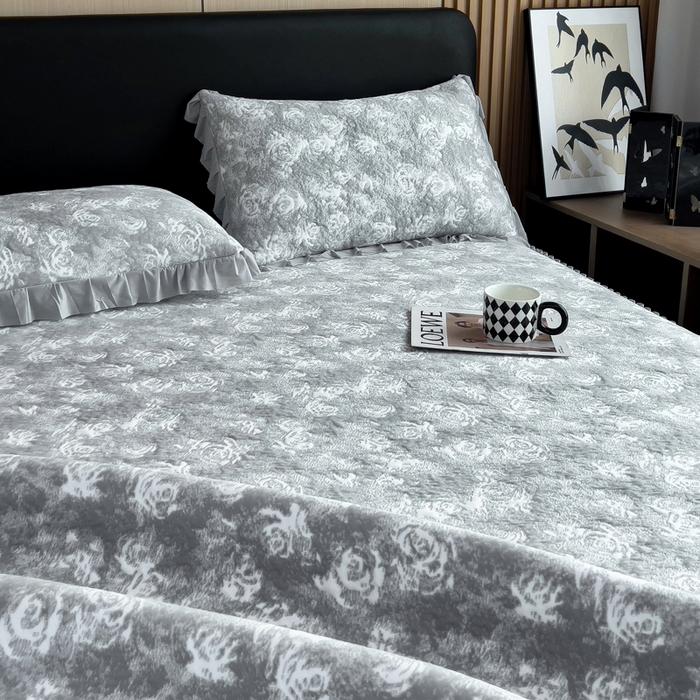 91家纺网 家纺一手货源 找家纺 （总）情煊家纺 2025新款PE高分子凉感丝凉席-床裙款