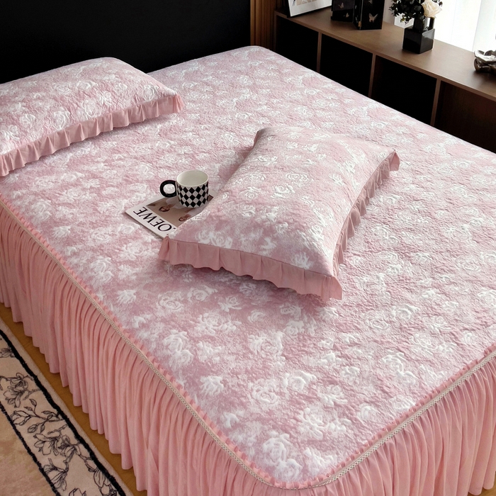 91家纺网 家纺一手货源 找家纺 情煊家纺 2025新款PE高分子凉感丝凉席-床裙款 床裙款-玫瑰-粉色