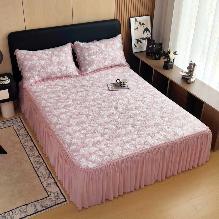 91家纺网 家纺一手货源 找家纺 情煊家纺 2025新款PE高分子凉感丝凉席-床裙款 床裙款-玫瑰-粉色