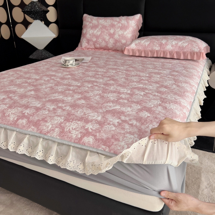 91家纺网 家纺一手货源 找家纺 （总）情煊家纺 2025新款PE高分子凉感丝凉席-花边款