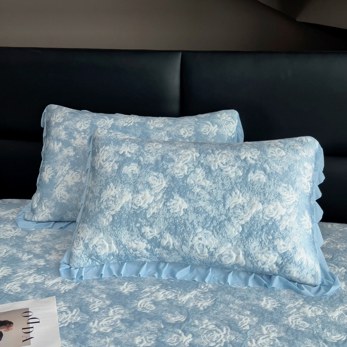 91家纺网 家纺一手货源 找家纺 （总）情煊家纺 2025新款PE高分子凉感丝凉席-花边款