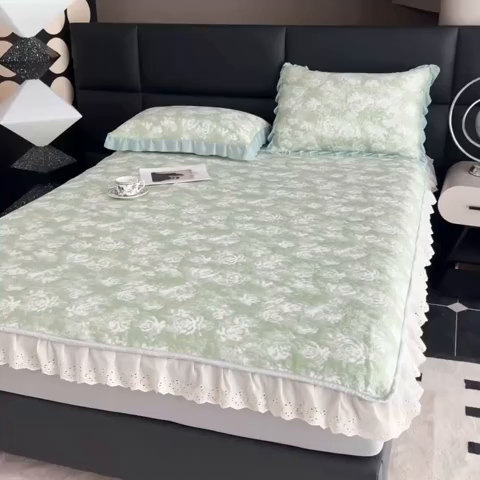 91家纺网 家纺一手货源 找家纺 （总）情煊家纺 2025新款PE高分子凉感丝凉席-花边款