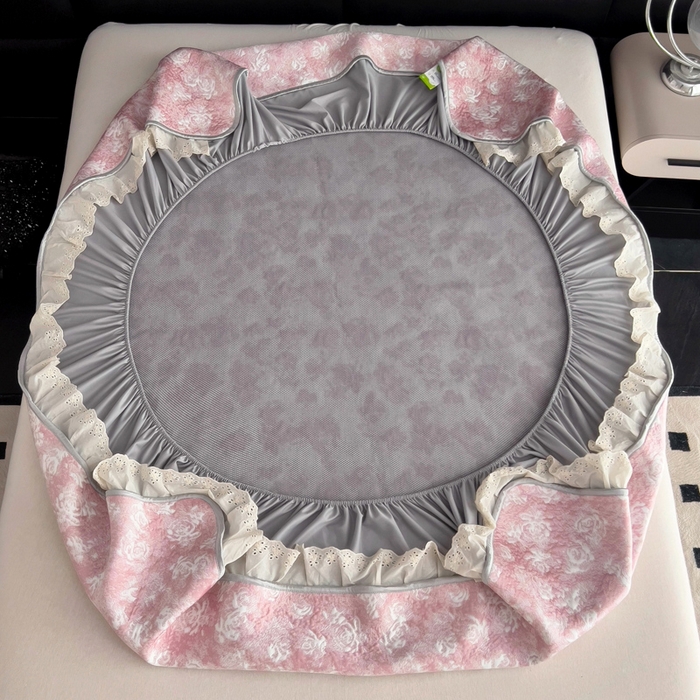 91家纺网 家纺一手货源 找家纺 情煊家纺 2025新款PE高分子凉感丝凉席-花边款 花边款-玫瑰-粉色