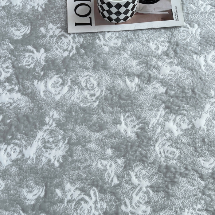 91家纺网 家纺一手货源 找家纺 情煊家纺 2025新款PE高分子凉感丝凉席-花边款 花边款-玫瑰-灰色