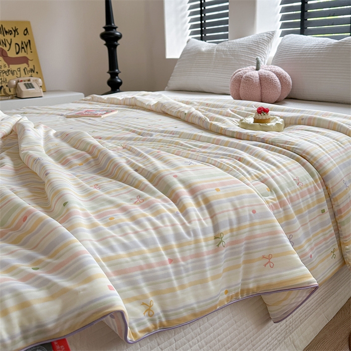 91家纺网 家纺一手货源 找家纺 暖生活 2025新款冰激淋凉感丝夏被系列