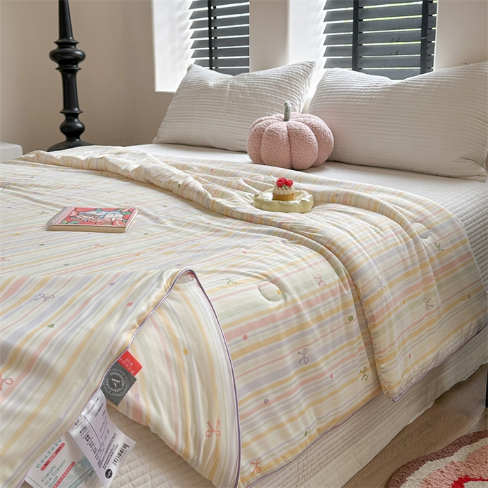 91家纺网 家纺一手货源 找家纺 暖生活 2025新款冰激淋凉感丝夏被系列