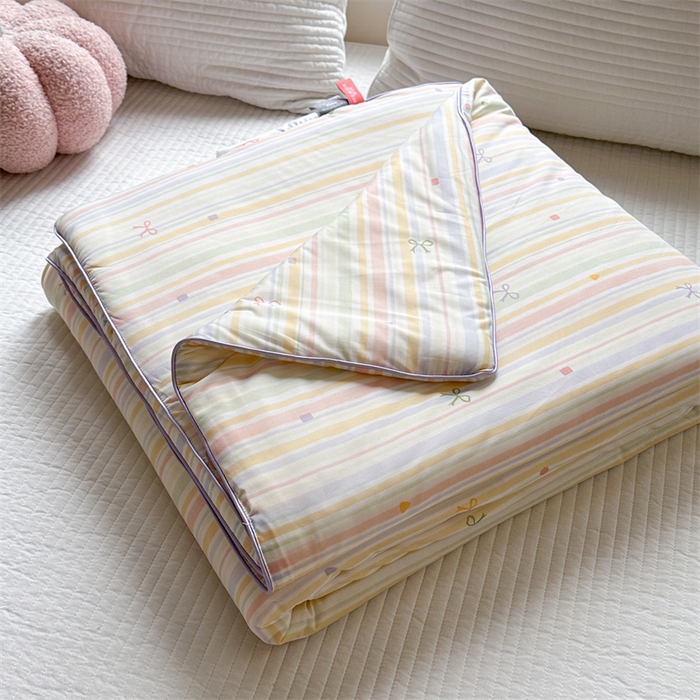 91家纺网 家纺一手货源 找家纺 暖生活 2025新款冰激淋凉感丝夏被系列