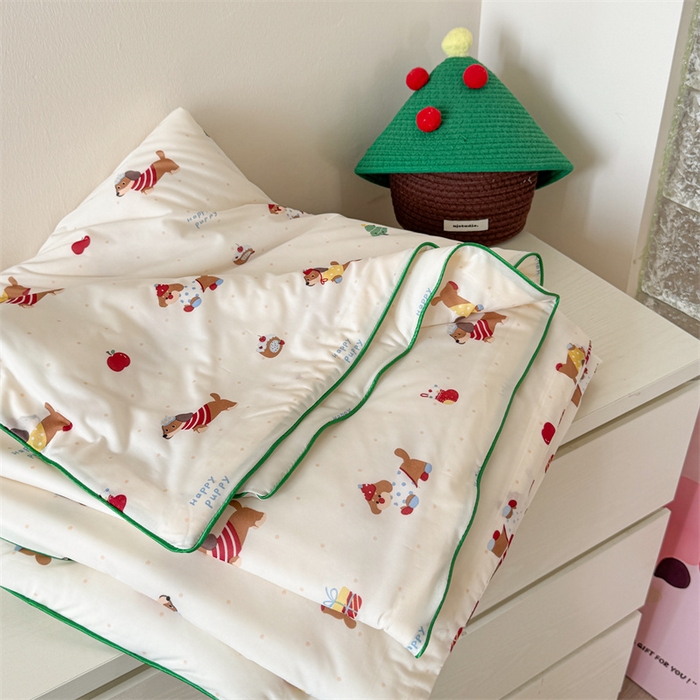 91家纺网 家纺一手货源 找家纺 暖生活 2025新款冰激淋凉感丝夏被系列