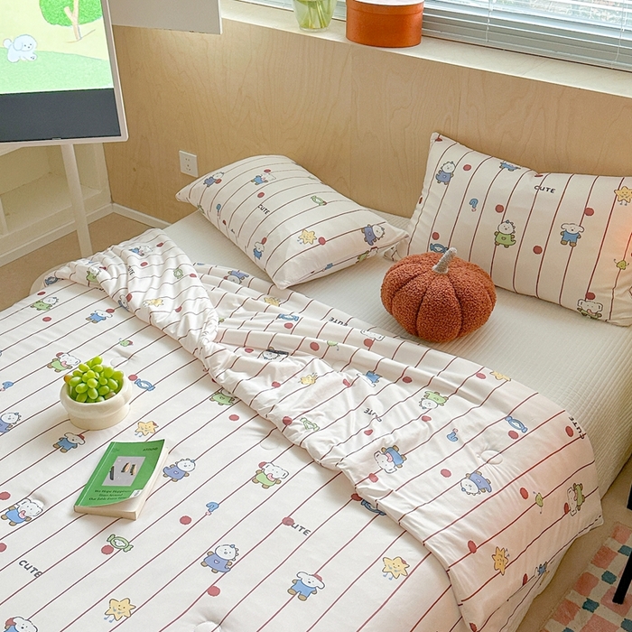 91家纺网 家纺一手货源 找家纺 暖生活 2025新款冰激淋凉感丝夏被系列