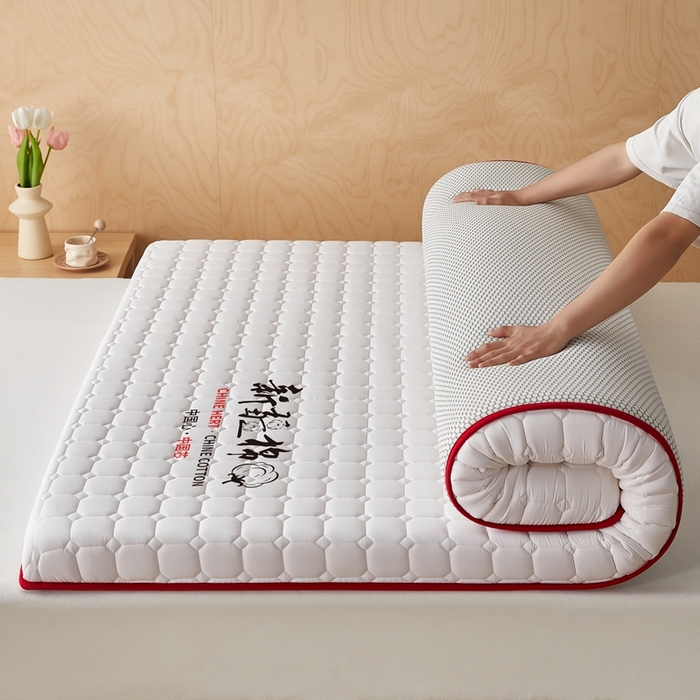 91家纺网 家纺一手货源 找家纺 鹿辉家居（原吉欧力） 2025新款亲肤棉新疆棉花床垫-大床 新疆棉红