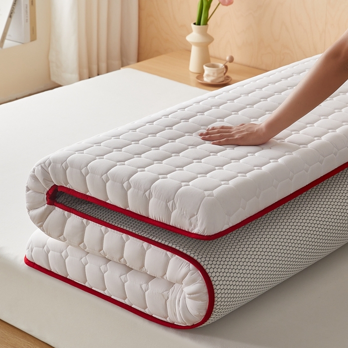 91家纺网 家纺一手货源 找家纺 鹿辉家居（原吉欧力） 2025新款亲肤棉新疆棉花床垫-大床 新疆棉红