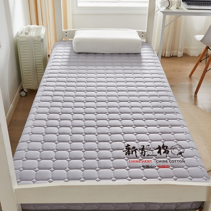 91家纺网 家纺一手货源 找家纺 鹿辉家居（原吉欧力） 2025新款亲肤棉新疆棉花床垫-小床 新疆棉灰