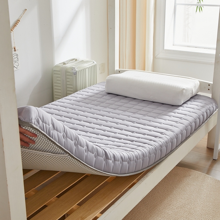 91家纺网 家纺一手货源 找家纺 鹿辉家居（原吉欧力） 2025新款亲肤棉新疆棉花床垫-小床 新疆棉灰