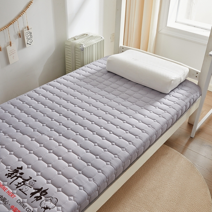 91家纺网 家纺一手货源 找家纺 鹿辉家居（原吉欧力） 2025新款亲肤棉新疆棉花床垫-小床 新疆棉灰