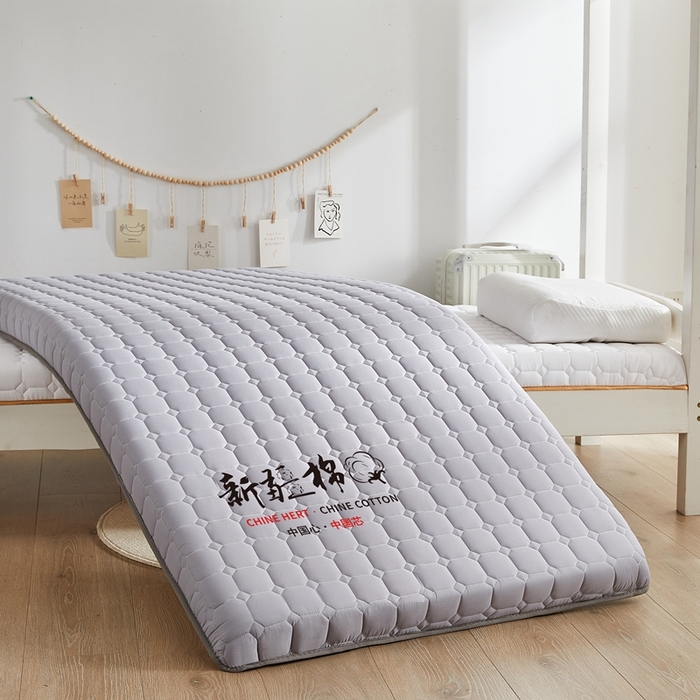91家纺网 家纺一手货源 找家纺 鹿辉家居（原吉欧力） 2025新款亲肤棉新疆棉花床垫-小床 新疆棉灰
