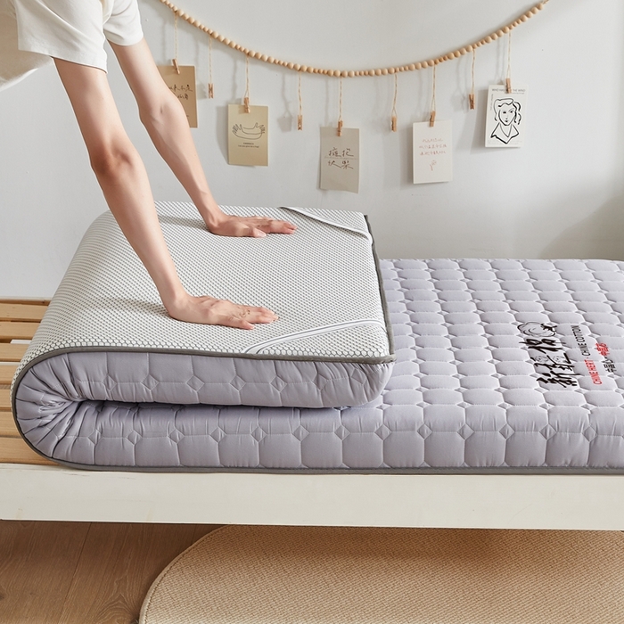 91家纺网 家纺一手货源 找家纺 鹿辉家居（原吉欧力） 2025新款亲肤棉新疆棉花床垫-小床 新疆棉灰