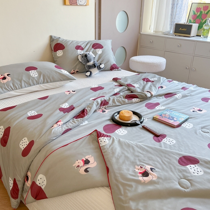 91家纺网 家纺一手货源 找家纺 暖生活 2025新款冰激淋凉感丝夏被系列