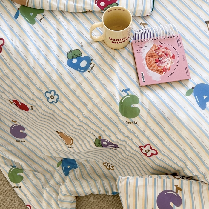 91家纺网 家纺一手货源 找家纺 暖生活 2025新款冰激淋凉感丝夏被系列