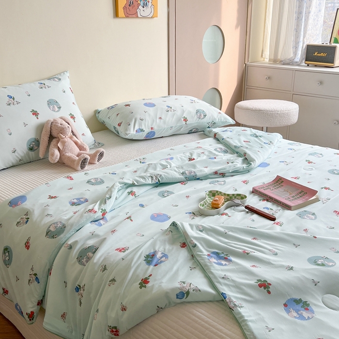 91家纺网 家纺一手货源 找家纺 暖生活 2025新款冰激淋凉感丝夏被系列