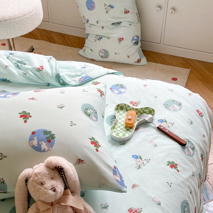 91家纺网 家纺一手货源 找家纺 暖生活 2025新款冰激淋凉感丝夏被系列