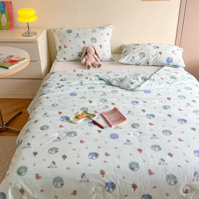 91家纺网 家纺一手货源 找家纺 暖生活 2025新款冰激淋凉感丝夏被系列